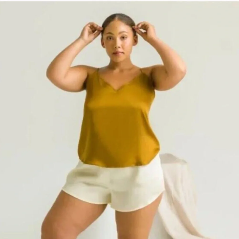 New in Box! ETTITUDE Sateen Cami‎ Chamomile- golden brown